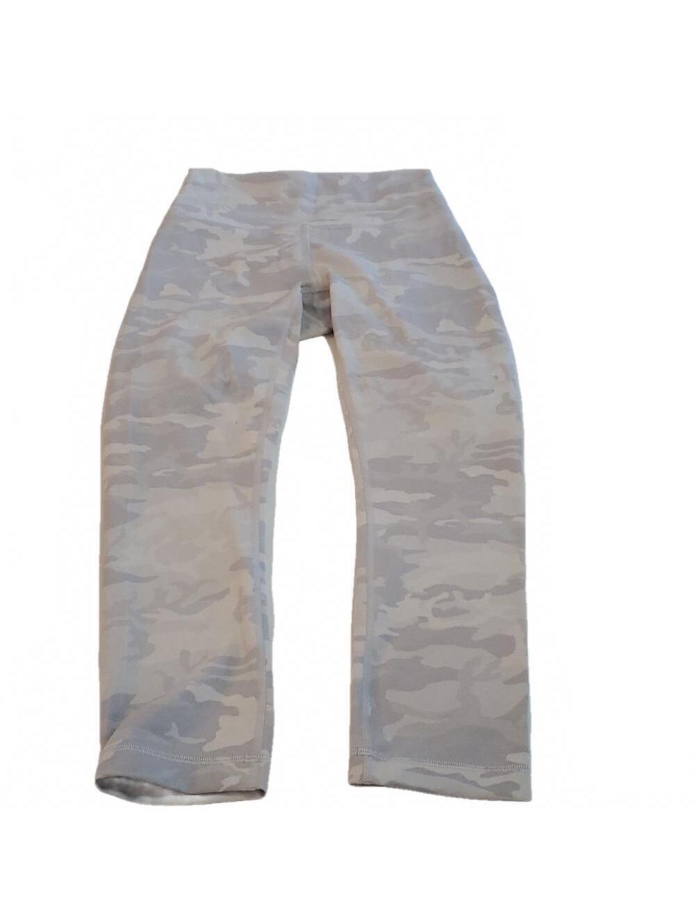 #1274 Lululemon leggings size 4 b1029